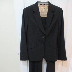 Classiques Enetier (Nordstrom) classy black business suit size 8
